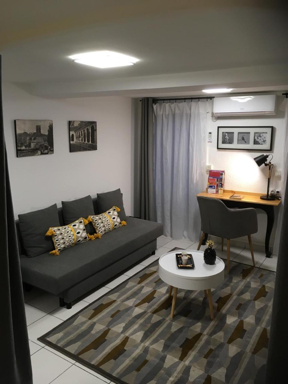 Appartement Saint-Sauveur Perpignan Exterior foto